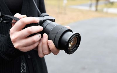 Which Sony a6000 mirrorless camera is best for you?