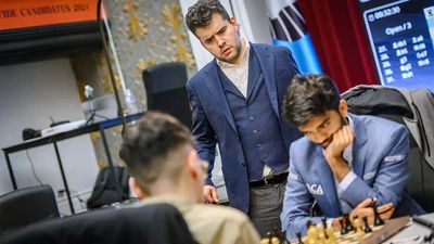 D Gukesh gets into time trouble, loses contest and lead in Candidates Chess