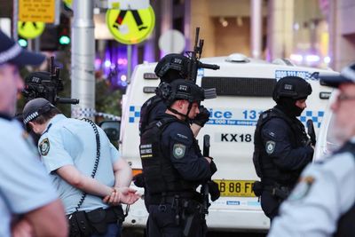 ‘I thought I was going to die’: Australian shoppers tell of horror of Bondi Junction mass stabbing