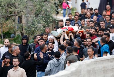 Palestinian man killed in Israeli settler raids in occupied West Bank
