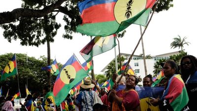 Pro- and anti-independence demos in New Caledonia split French island group
