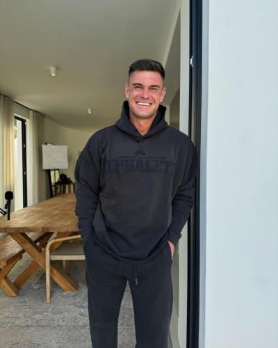 A Day In The Life Of Rob Lipsett: Casual Style