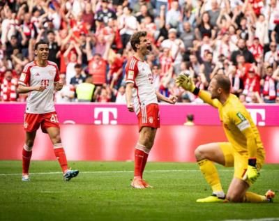 Thomas Müller: Capturing Moments Of Victory And Celebration