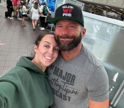 Chelsea Green Shares Heartwarming Airport Selfie With Partner