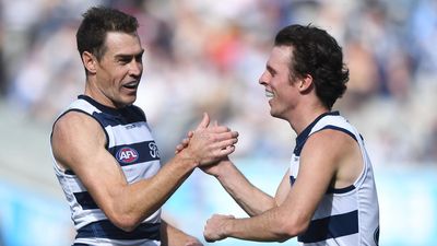 Geelong, GWS remain undefeated after round five in AFL