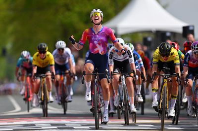 Marianne Vos wins the Amstel Gold Race as early celebration denies Lorena Wiebes at the finish