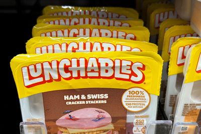 CR wants Lunchables removed from schools