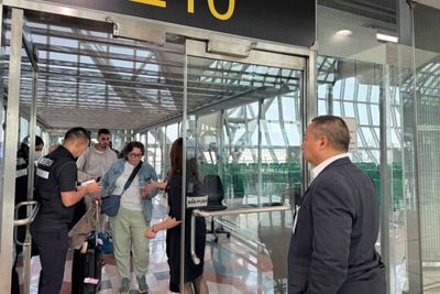 Israel-bound passengers return to Suvarnabhumi airport