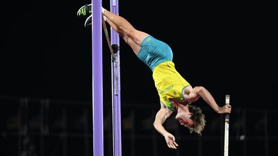 Vaulter Marschall avoids serious injury