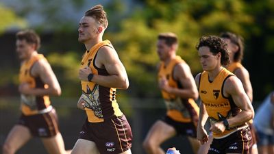 Winless Hawks could use 'wake-up call': Dunstall