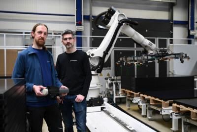 European Solar Firms Seek US Market Amid Rescue Uncertainty