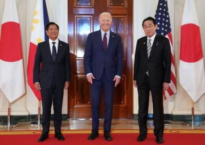Philippine President Announces Trilateral Agreement With U.S. And Japan