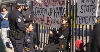 Workers stopped from entering Hume business, protesters arrested