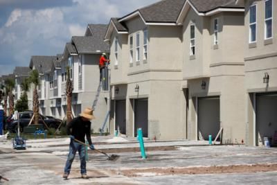U.S. Homebuilder Confidence Holds Steady In April