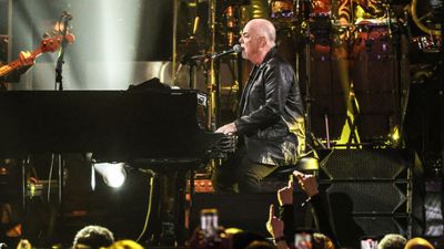 CBS Cuts Off Billy Joel Concert Telecast (Updated)