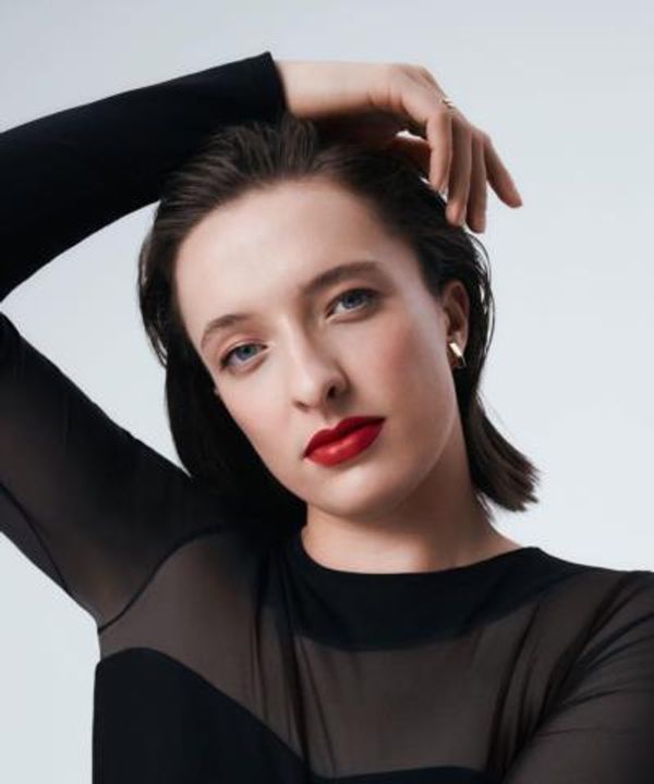 Iga Swiatek Radiates Elegance And Confidence In Latest Photoshoot