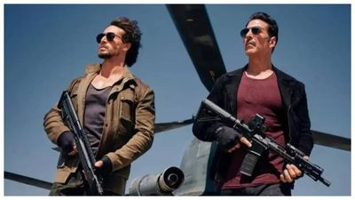 Bade Miyan Chote Miyan box office collection Day 5: Akshay Kumar and Tiger Shroff starrer sees HUGE drop in numbers; earns just Rs 2.50 crore on Monday