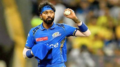 Hardik Pandya's inclusion in T20 World Cup squad depends on IPL bowling performance: Report