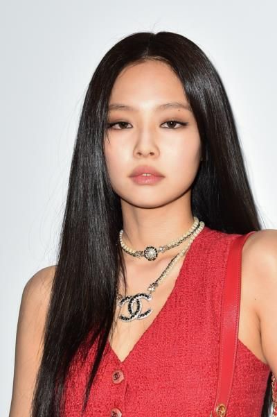 Jennie Kim's 'One Of The Girls' Breaks Billboard Chart Records