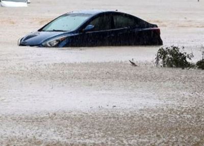 At least 17 killed in flash floods triggered by heavy rains in Oman