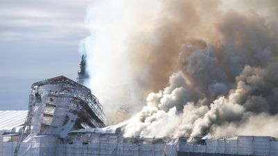 Copenhagen landmark fire 'under control', say rescue services