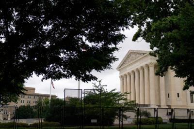 Conservative Justices Question Broad Use Of Obstruction Statute