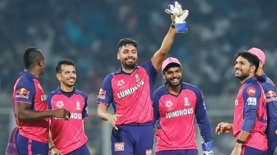 Watch: Avesh Khan grabs a one-handed blinder on his follow-through, takes Samson's glove and shows it to dressing room