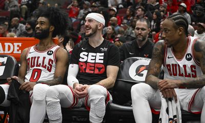 Chicago Bulls receive middling grade for average season