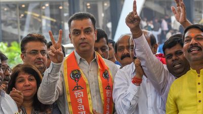 Congress’ economic agenda seeks to derail India’s economic growth trajectory: Milind Deora