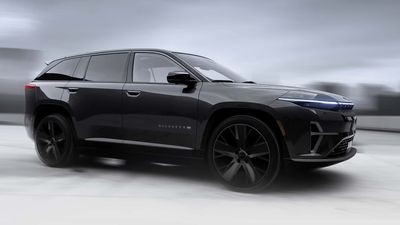 Jeep's Electric SUVs Could Get Gas Engines After All