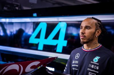 Hamilton needs talk with Wolff to prepare Ferrari F1 move