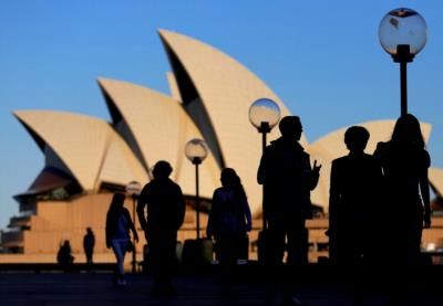 Australia's March Employment Sees Unexpected Decline, Jobless Rate Increases