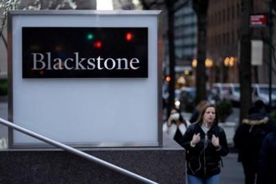 Blackstone Reports 1% Increase In First-Quarter Earnings