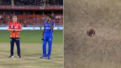 Du Plessis effect!: In an unusual move, broadcasters go zoom in on coin, putting rest to toss-tampering theories. Watch