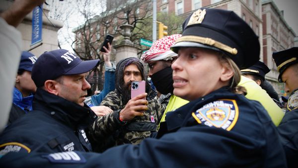 NYPD breaks up pro-Palestinian protest at Columbia University