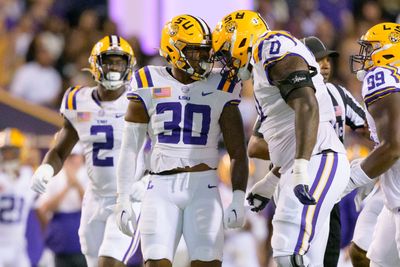 Cardinals brought in LSU DT Maason Smith for visit