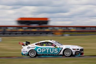 Supercars Taupo: Mostert leads Ford 1-2-3 in opening practice