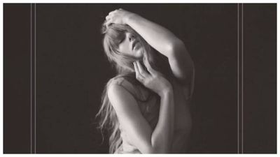 Taylor Swift pulls off biggest 2am SURPRISE on Swifties; announces 'The Tortured Poets Department is a DOUBLE album