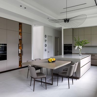 5 Ways to Make Gray Kitchen Cabinets Feel More Modern and Stylish