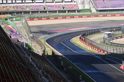F1 teams and Pirelli had no warning of "painted" Shanghai track surface