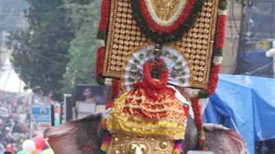 Ending suspense, Thechikkottukavu Ramachandran makes grand entry