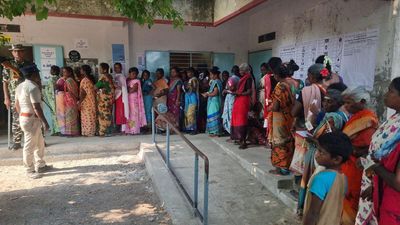 Brisk polling in Ariyalur, Jayamkondam, and Kunnam Assembly segments