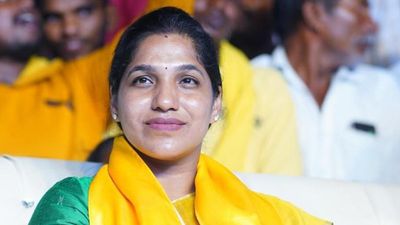 Dr. Gottipati Lakshmi suspends election campaign to perform emergency caesarian section