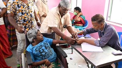 Polling by and large peaceful in Tiruchi and Perambalur constituencies