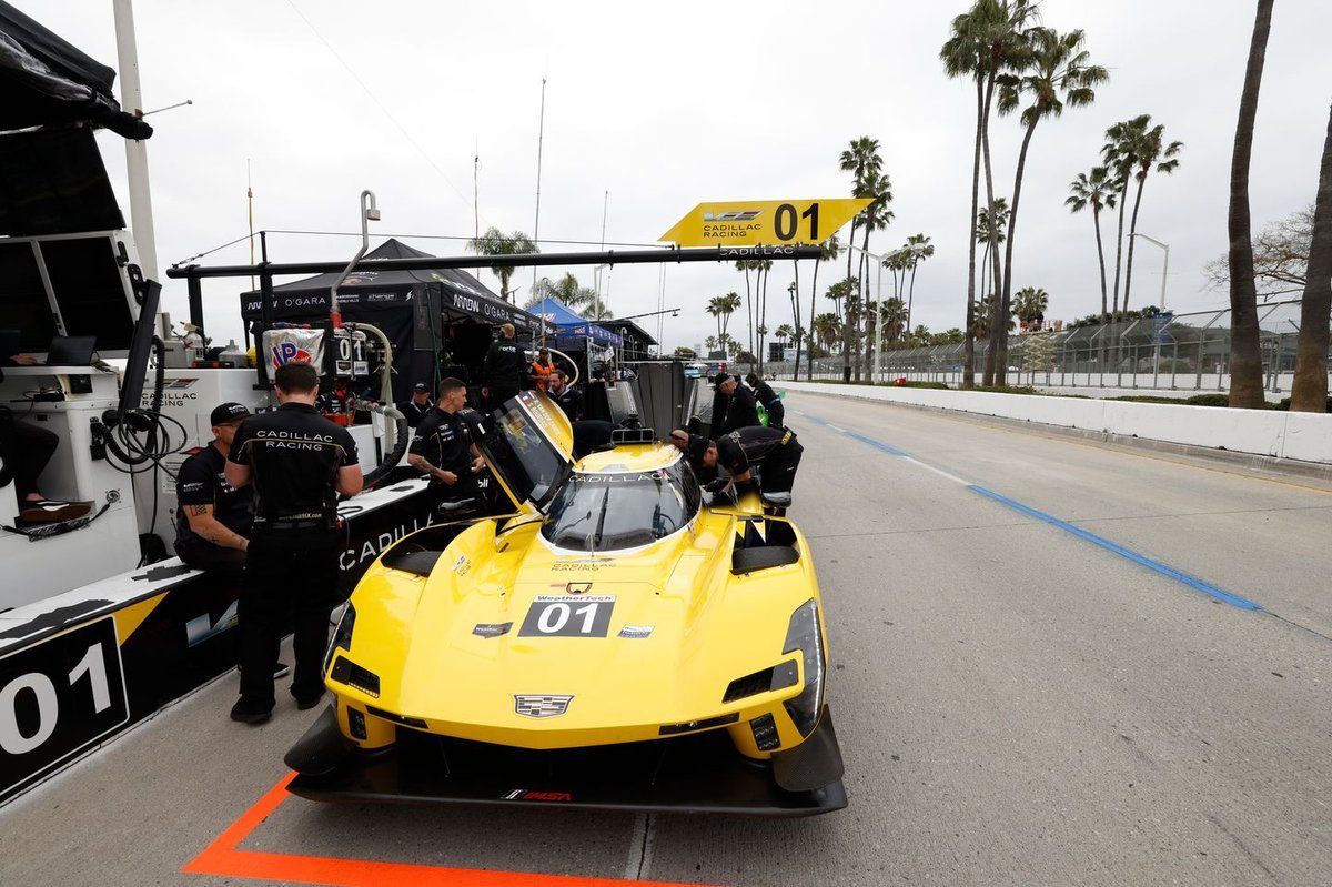 Long Beach IMSA: Bourdais spins then tops FP2 for…