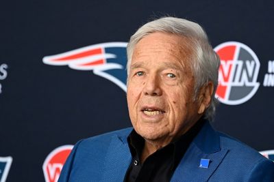 NFL insider believes Patriots ownership wants QB at No. 3