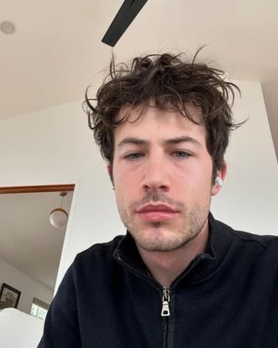 Dylan Minnette's Friendly Selfie: A Casual Greeting To Fans