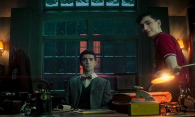 Dead Boy Detectives: this ghost sleuth show is silly, spooky and wicked fun