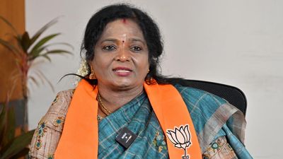 Lok Sabha polls | Fearing defeat, DMK cadre attempted booth capturing in Mylapore, alleges Tamilisai