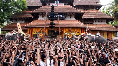Delay in Thrissur Pooram fireworks sparks a political row